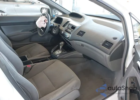 2006 Honda Civic Dx from USA, damaged, VIN 1HGFA16216L060397